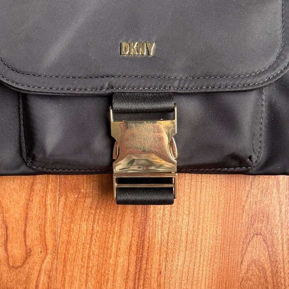 NWT DKNY Black Yugo Crossbody Bag Donna Karan New York Designer Gold Buckle Chic - Picture 8 of 9